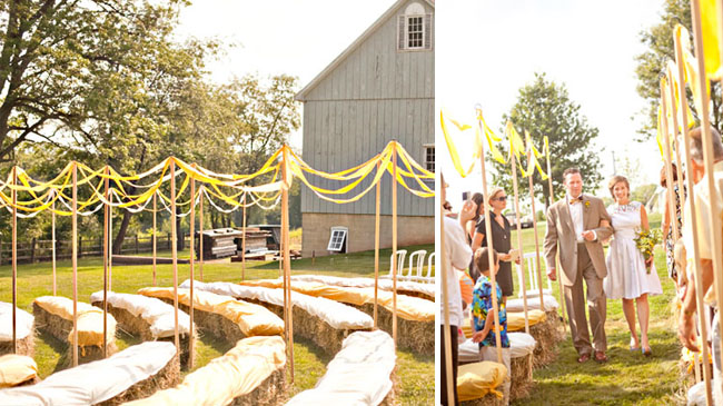 The hay bales with ribbons were such a sweet seating for this outdoor