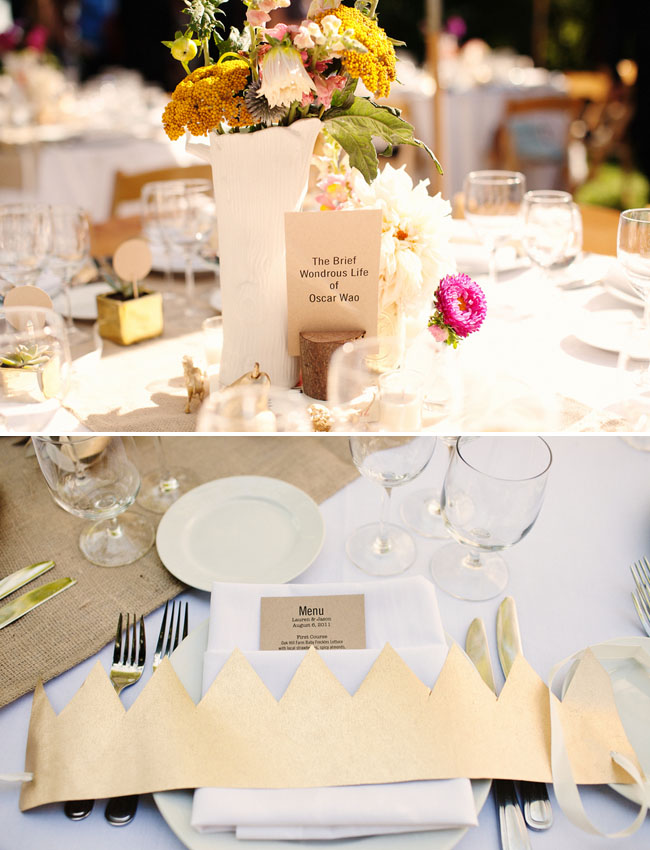 gold crown place setting