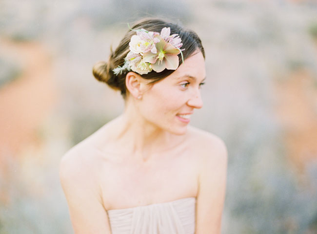 pale pink floral hair piece This wedding features rad artists fromThe GWS